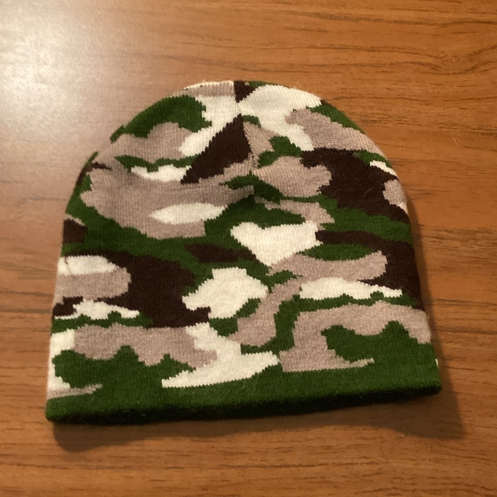 Kids' Camo Explorer Beanie